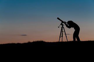 comment devenir astronome